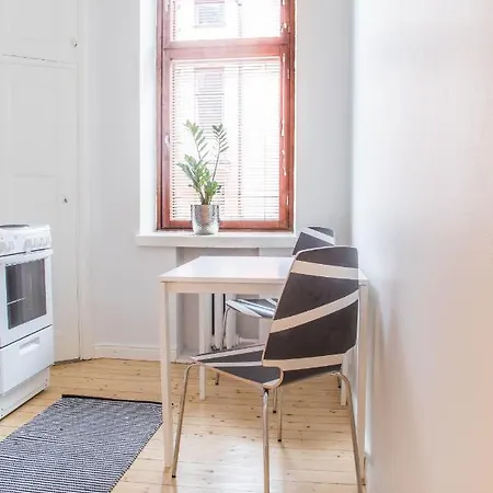 Go Happy Runeberginkatu 6 Apartman Helsinki
